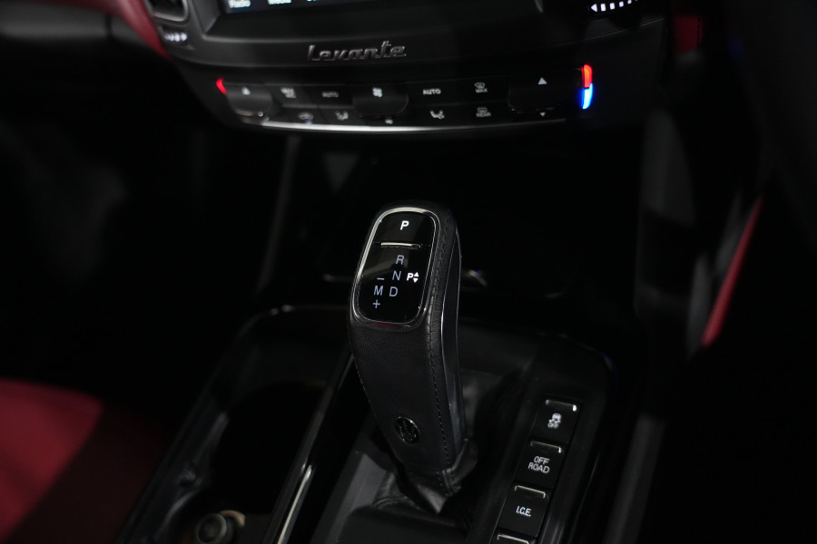 2020 Maserati Levante SUV Image 17