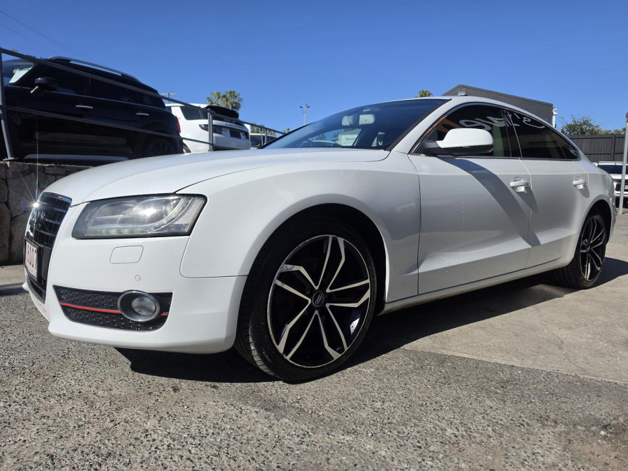 2012 Audi A5 8T  Hatch Image 3