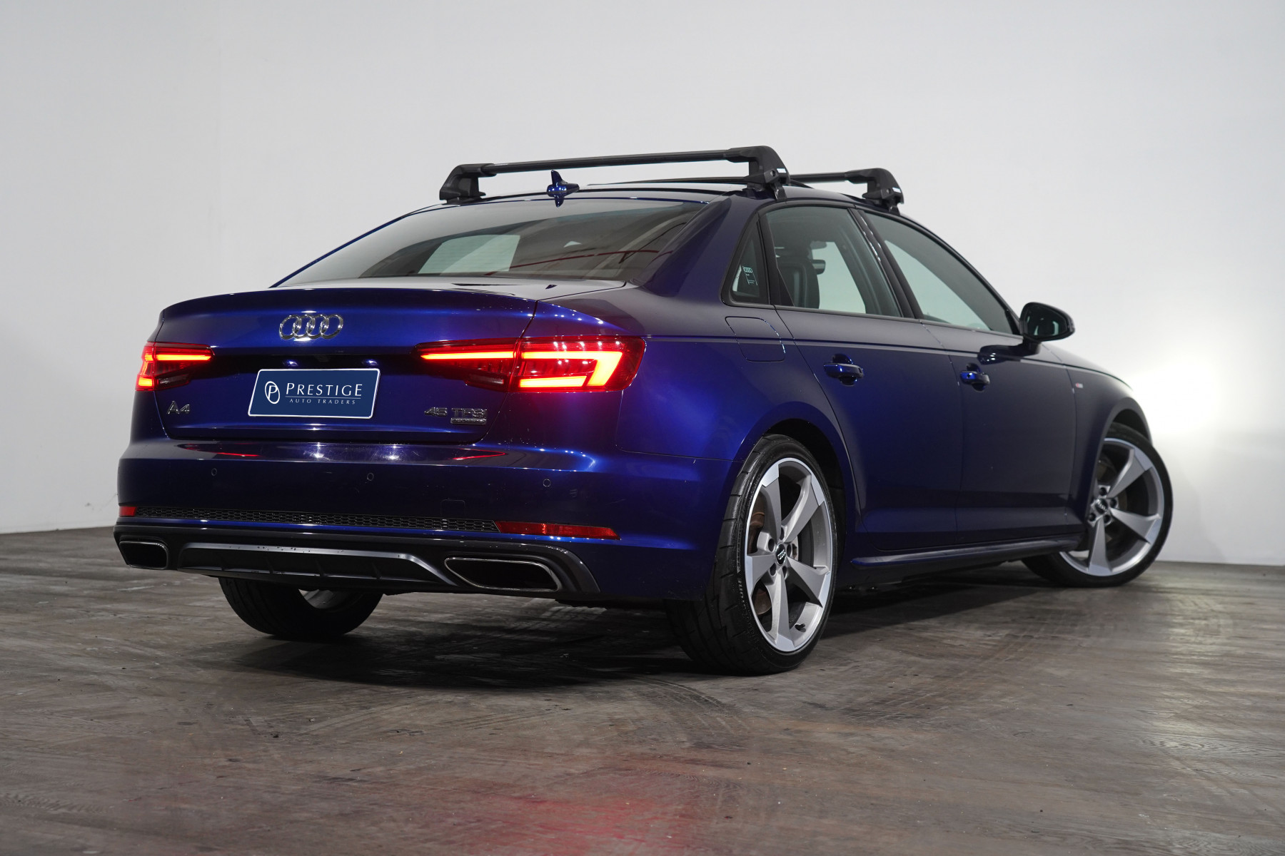 2020 Audi A4 45 Tfsi Quattro S Tronic Sport Sedan Image 7