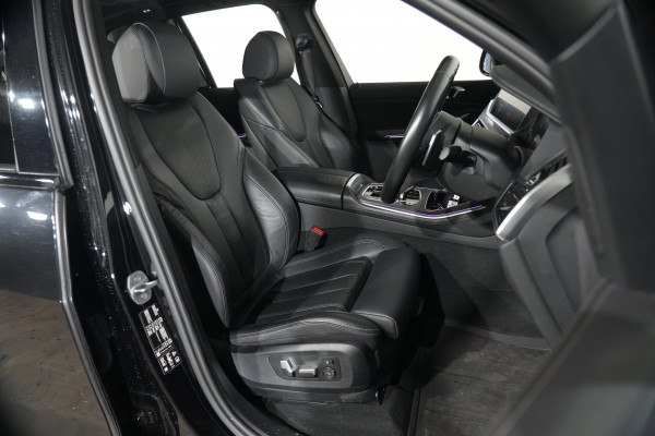 2022 BMW X5 xDrive30d SUV Image 30