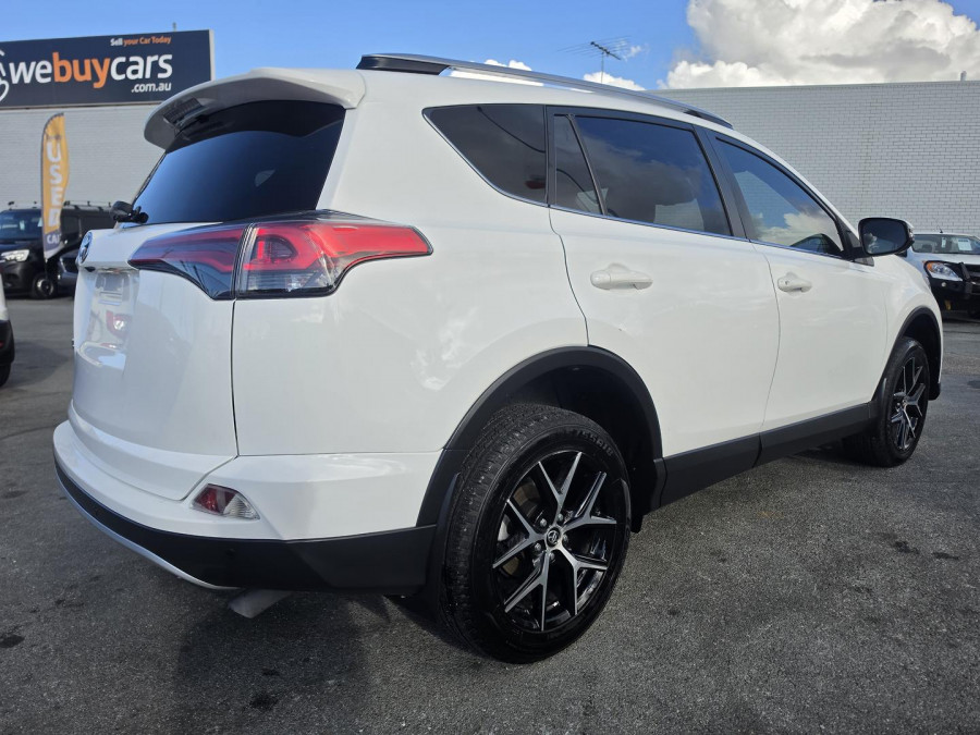 2018 Toyota RAV4 ZSA42R GXL SUV Image 7