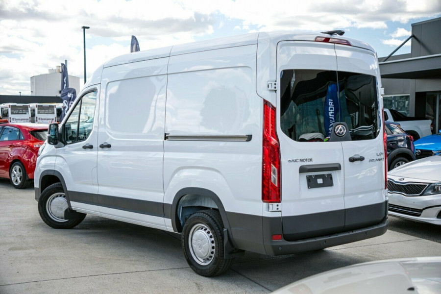 2026 MY24 LDV Deliver 9 MY24 MWB Mid Roof Van Image 2