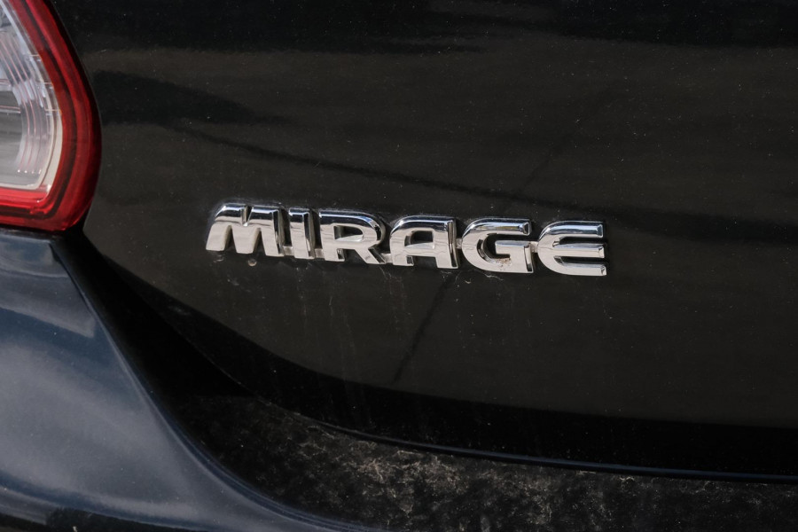 2015 Mitsubishi Mirage LA ES Hatch Image 19