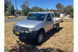 2015 Mitsubishi Triton MN GL Cab Chassis