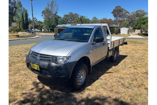 2015 Mitsubishi Triton MN GL Cab Chassis