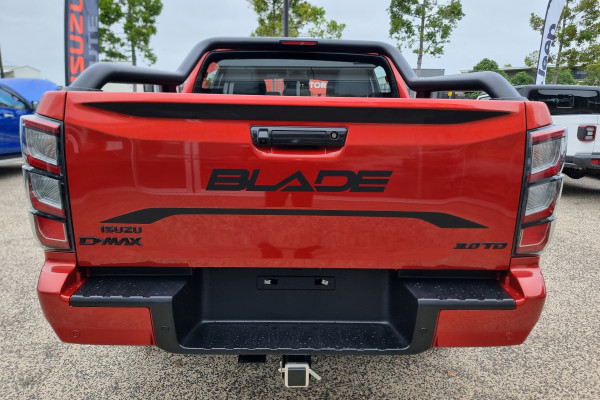 2026 Isuzu D-MAX RG BLADE Ute Image 4