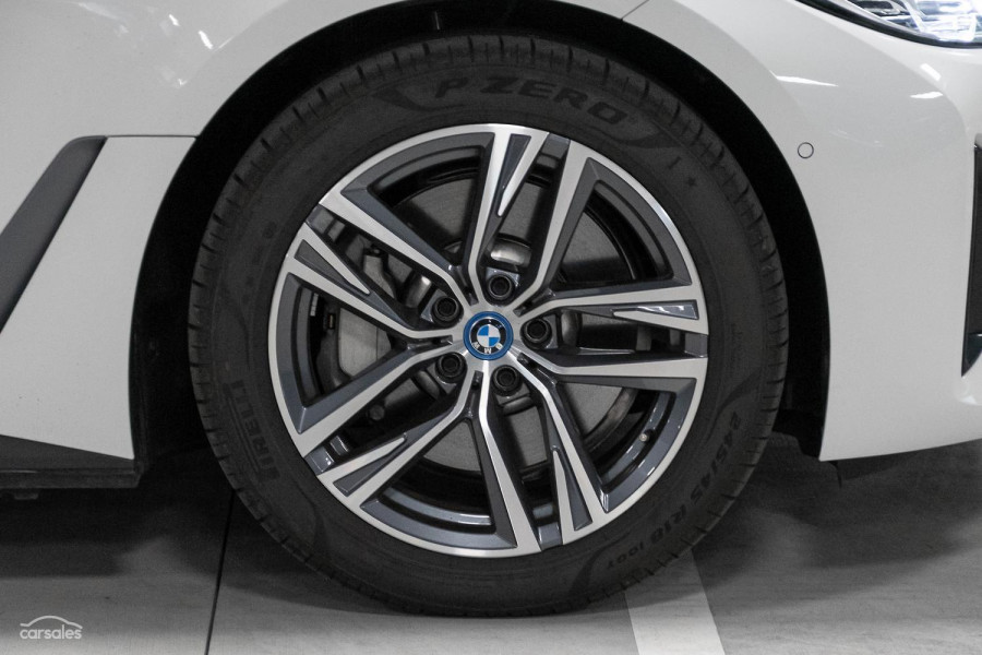 2024 BMW i4 G26 eDrive35 Hatch