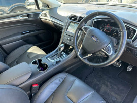 2018 MY18.75 Ford Mondeo MD Titanium Hatch image 10