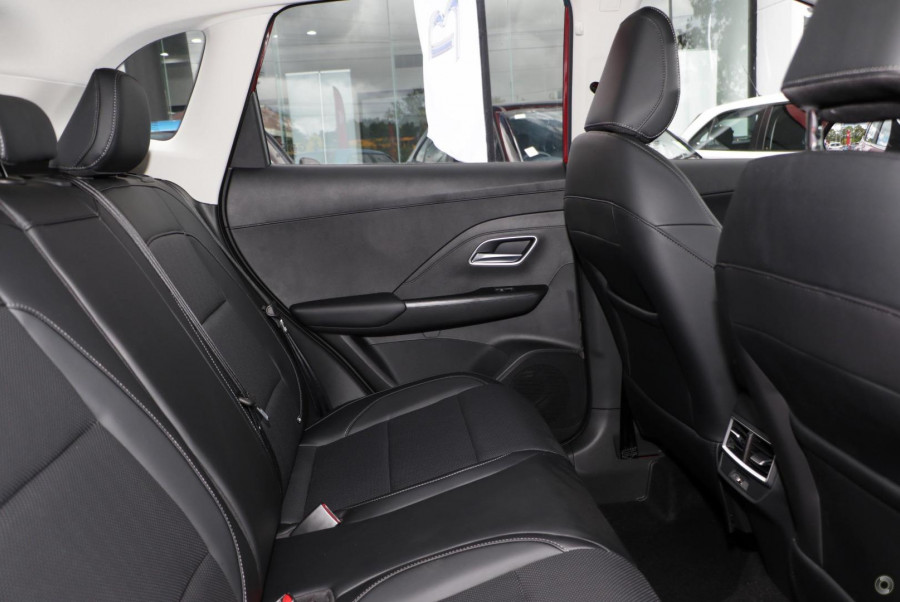 2025 MG ZS ZS32 Essence Hybrid+ SUV Image 9