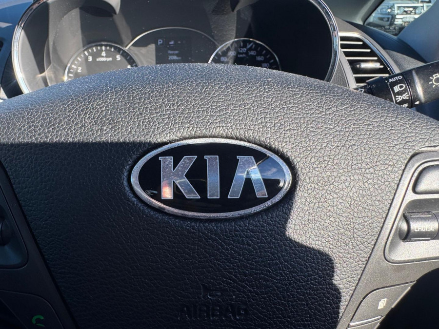 2016 MY17 Kia Cerato YD S Sedan Image 20