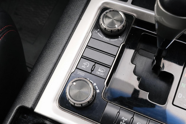 2015 MY13 Toyota LandCruiser VDJ200R GXL SUV Image 16