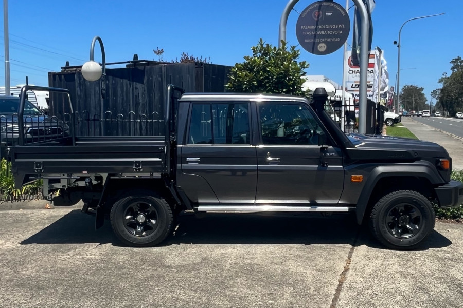 2024 MYon Toyota LandCruiser GDJL79R (Cab Chassis) GXL Double-Cab Cab-Chassis Image 14