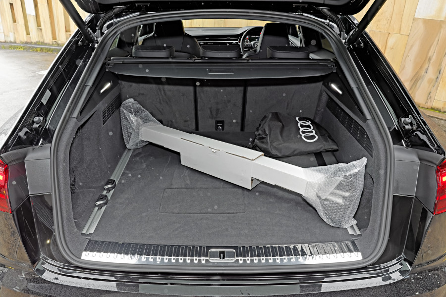 2026 Audi Q8 F1 TFSI e 360kW S line | PHEV SUV