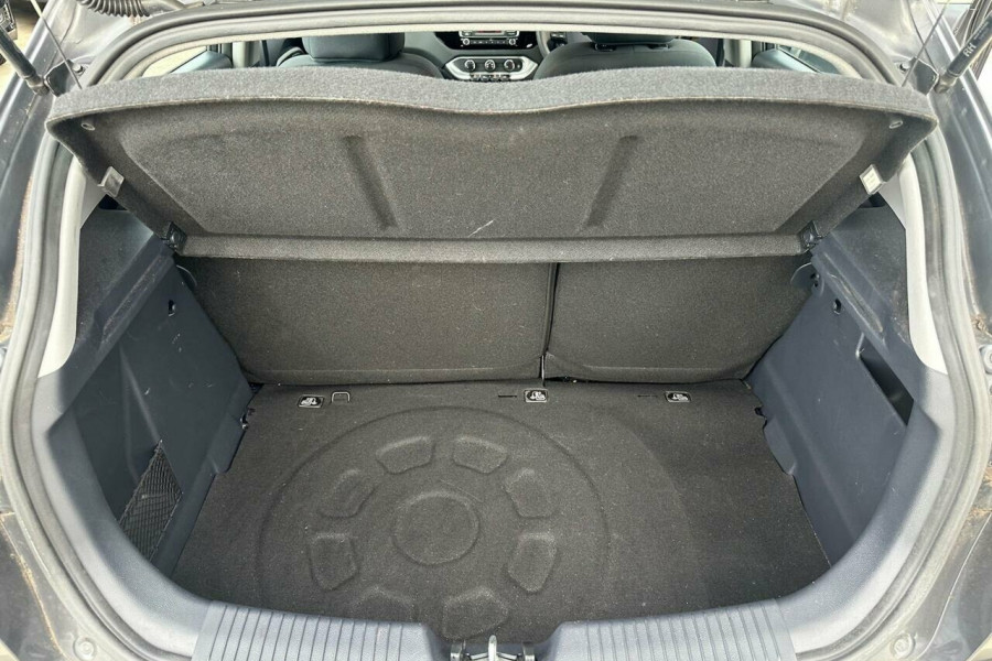 2016 Kia Rio UB S Hatch Image 21