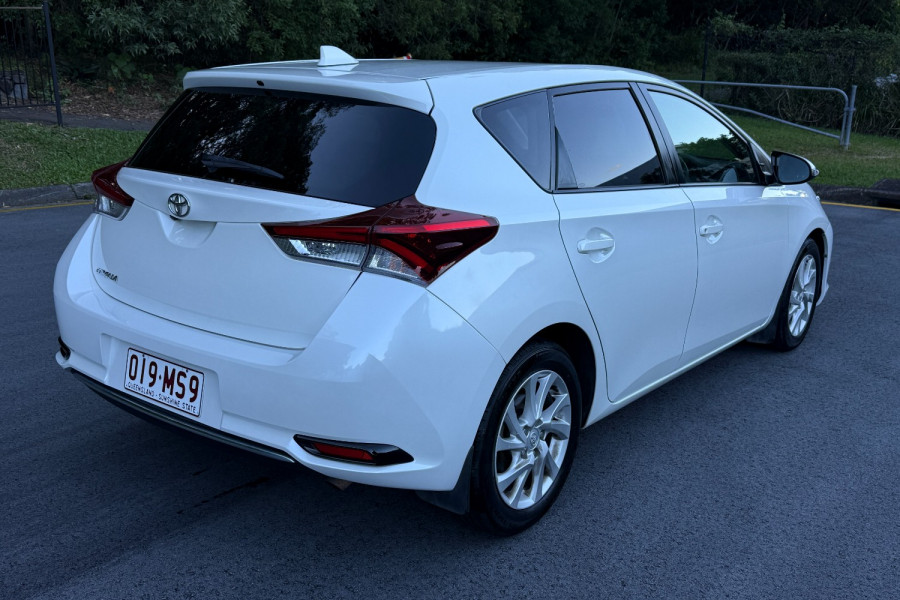 2017 Toyota Corolla ZRE182R Ascent Sport Hatch Image 12