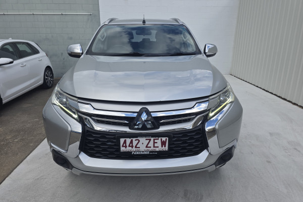 2019 Mitsubishi Pajero Sport QE GLX SUV Image 2