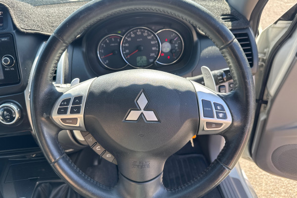 2015 MY14 Mitsubishi Challenger PC Wagon Image 23