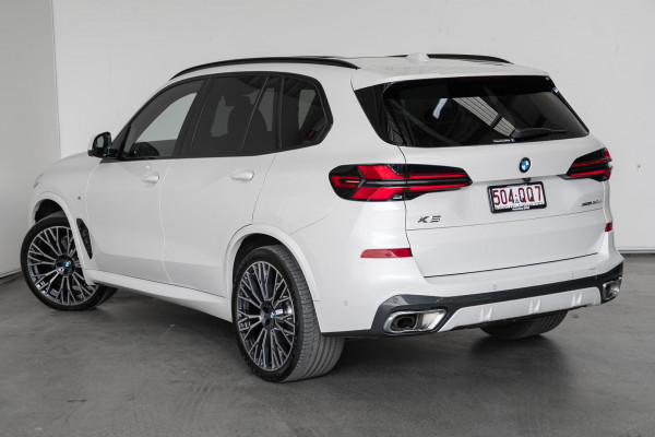 2025 BMW X5 G05 LCI xDrive30d M Sport SUV image 2