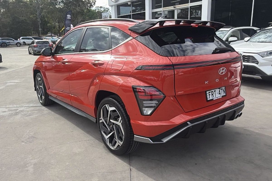 2025 Hyundai KONA SX2.V2 Premium N Line SUV Image 8