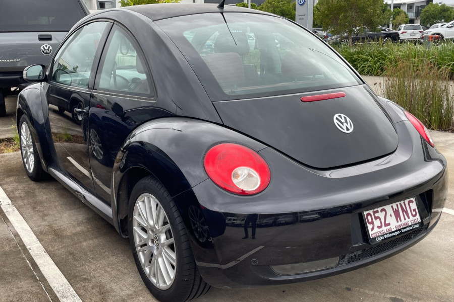2008 Volkswagen Beetle Miami Image 3