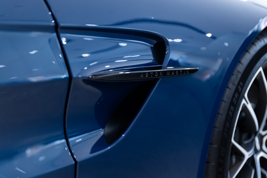 2024 Aston Martin Vantage  Coupe Image 35