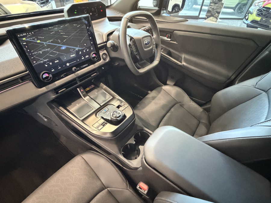2026 Subaru Solterra E1-1 AWD Touring SUV Image 12