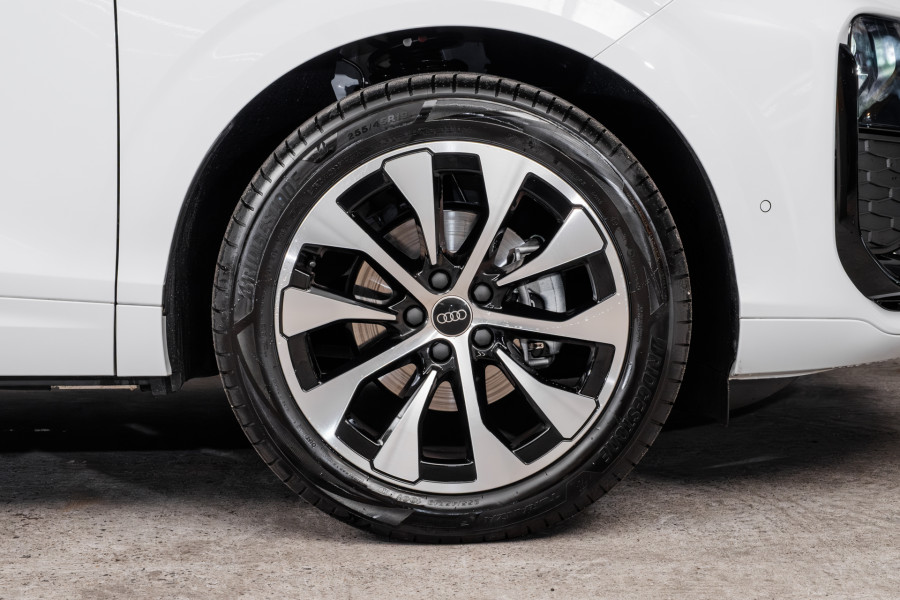 2026 Audi Q3 FJ TFSI 110kW SUV