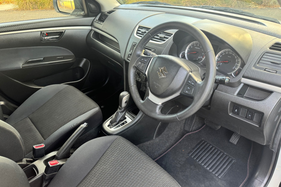 2015 Suzuki Swift FZ GL Navigator Hatch Image 8