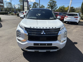 2022 Mitsubishi Outlander ZM Exceed Tourer SUV image 2