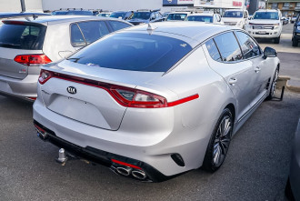 2018 Kia Stinger CK MY18 330S Sedan