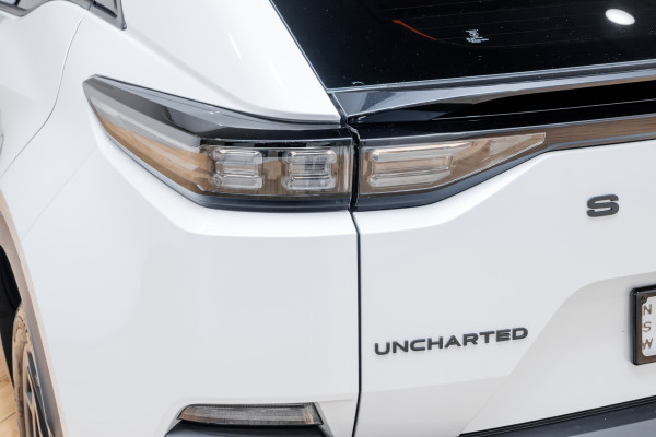 2026 Subaru Uncharted  AWD SUV image 21