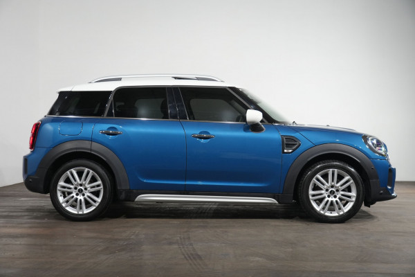 2021 MINI Countryman C Classic SUV Image 4