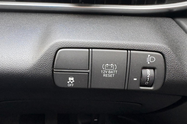 2026 Hyundai i30 CN7.V4 Hybrid Sedan Image 19