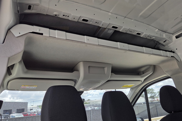 2026 MY24 LDV Deliver 9 Mid Roof MWB Van Image 17