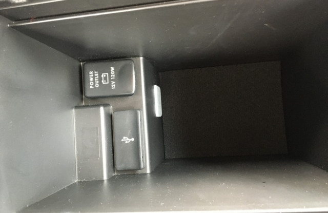 2017 Mitsubishi Outlander ZL ES Suv