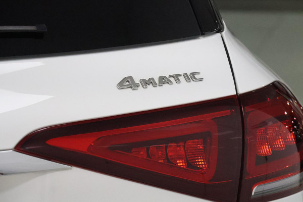2022 Mercedes-Benz GLE-Class V167 GLE400 d SUV image 5