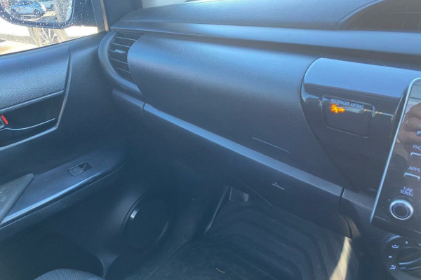 2022 Toyota HiLux TGN121R WorkMate Cab Chassis Image 16