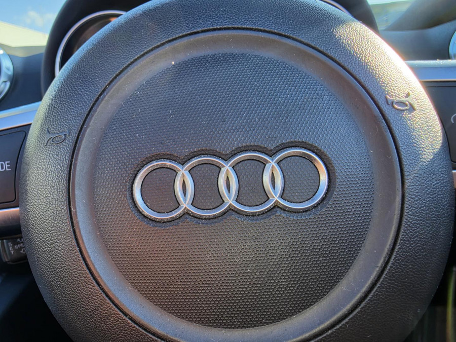 2009 Audi TTS 8J  Convertible Image 20