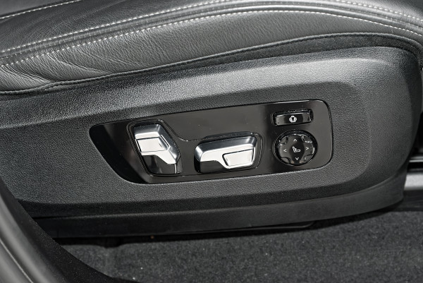 2023 BMW X7 G07 LCI xDrive40d M Sport Wagon image 17