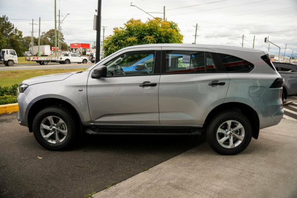2026 MY25.5 Isuzu MU-X RJ LS-M SUV Image 3