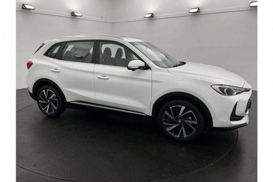 2024 MY24.5 MG ZS ZS32 Essence Hybrid+ SUV Image 9