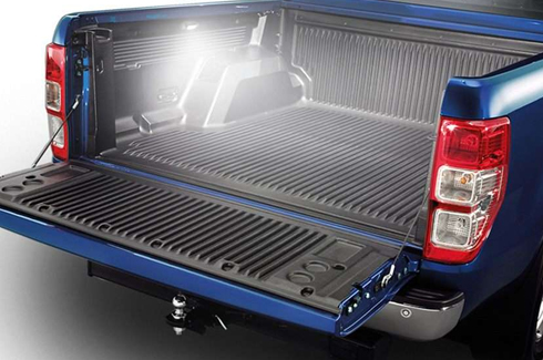 <img src="Tub Illumination with Bedliner - FLA