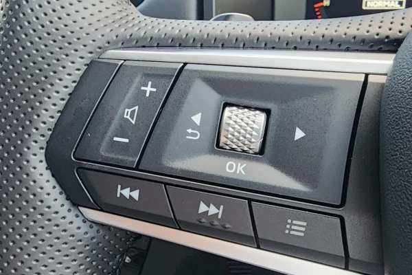 2025 Mitsubishi Outlander ZM LS SUV Image 18