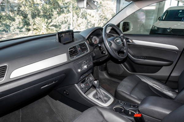 2015 MY16 Audi Q3 8U TFSI SUV image 8