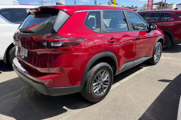 2026 Nissan X-Trail T33 ST SUV Image 3