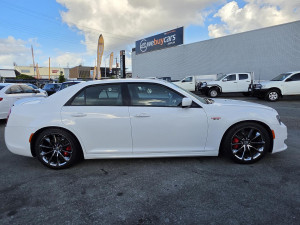 2017 Chrysler 300 LX SRT Sedan