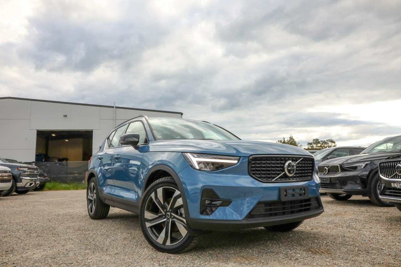Demo 2022 Volvo XC40 Ultimate B5 Dark #25647 West Gosford, NSW