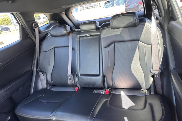 2025 Kia Sportage NQ5 SX+ SUV Image 14
