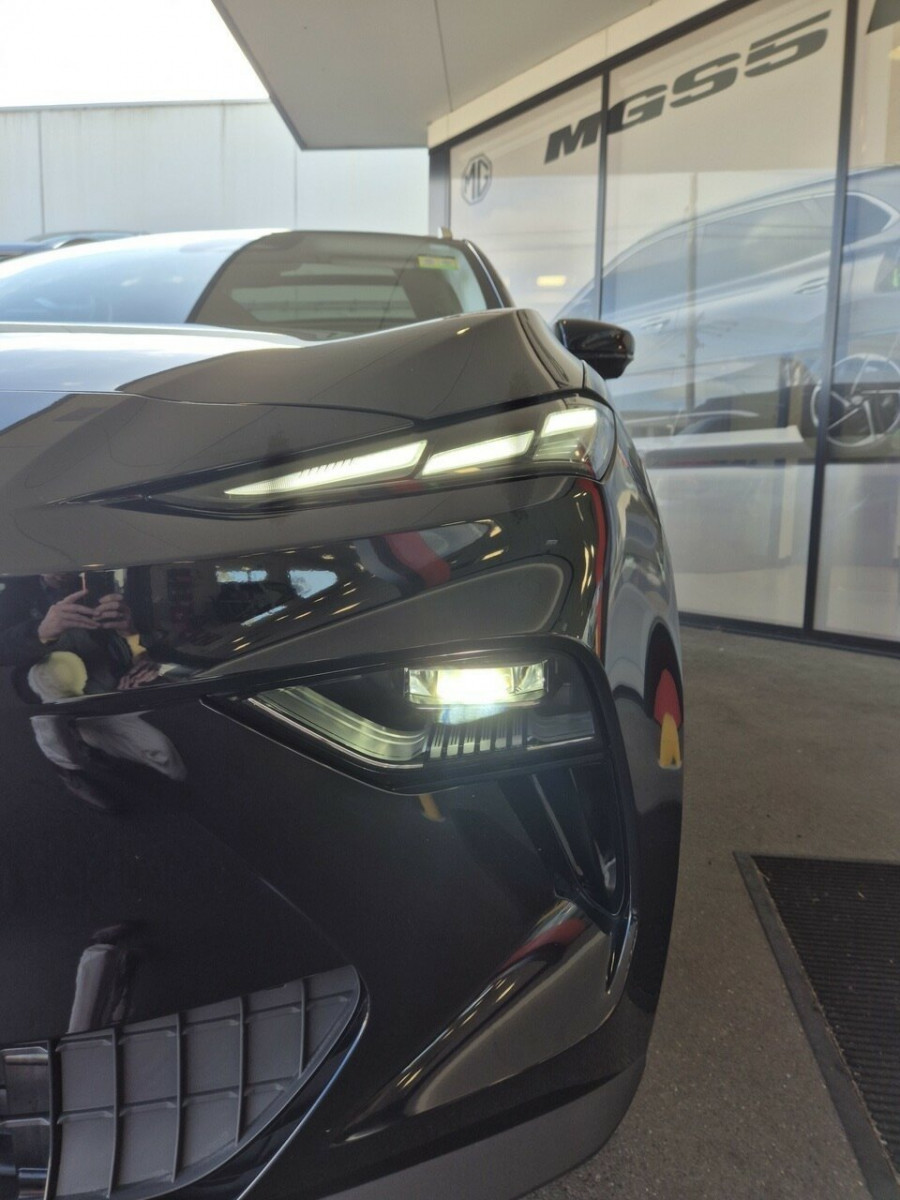 2026 MG MGS5 EV ZS3EM Essence 49 SUV Image 14