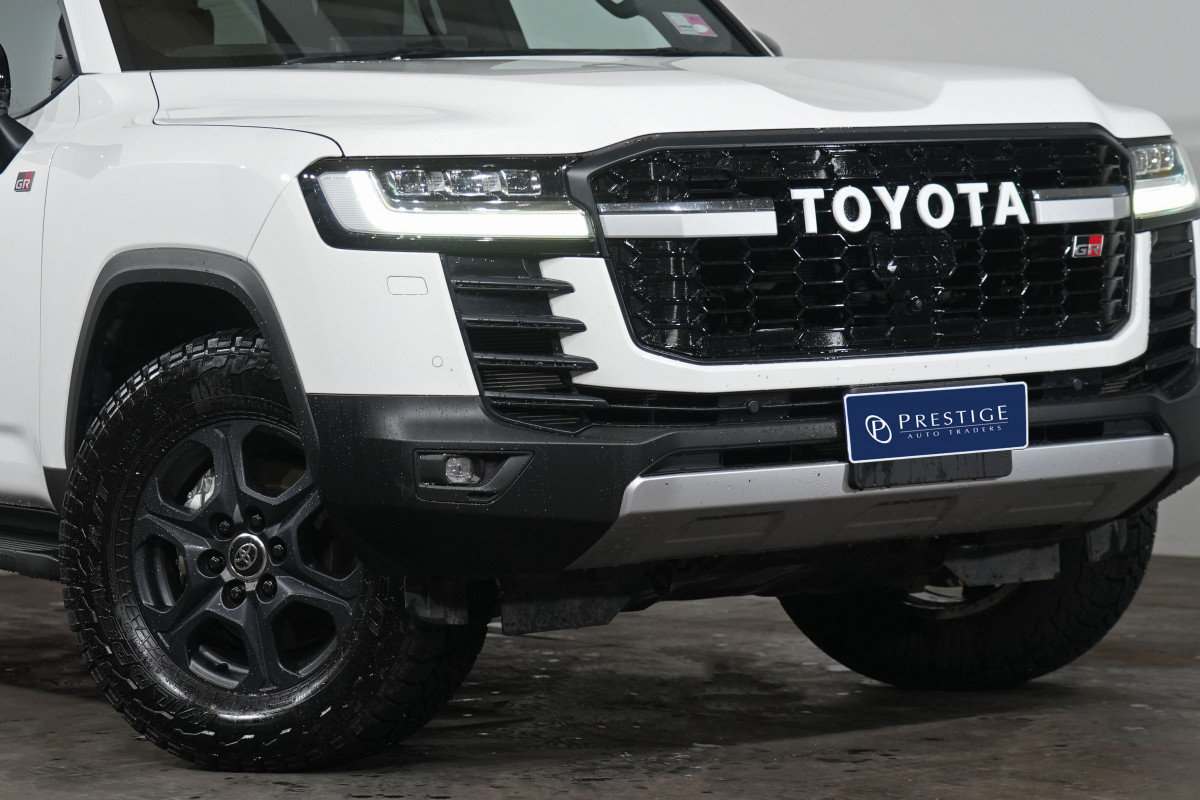 2023 Toyota LandCruiser Lc300 Gr-S (4x4) SUV